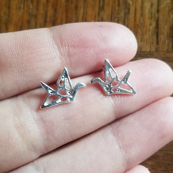 NWOT Silver Paper Crane Studs - Picture 2 of 7